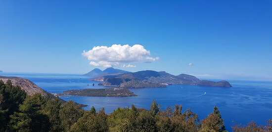 ヴルカーノ島